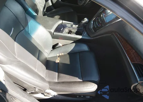 2014 Cadillac Cts Luxury z USA, uszkodzony, nr VIN 1G6AR5SX8E0185457